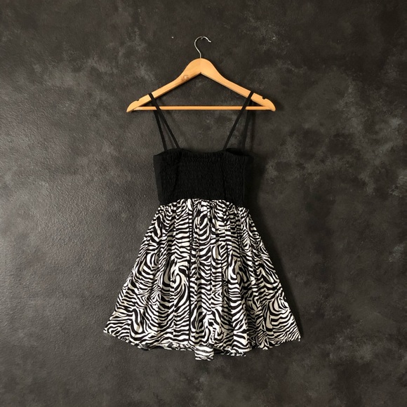 Black Printed Bustier Corset Dress - Picture 2 of 3